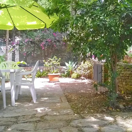 Charming House In Casa de Férias San Vito Lo Capo